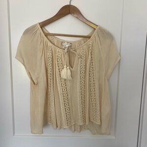 Band Of The Free Women’s Crochet Trim Peasant Top